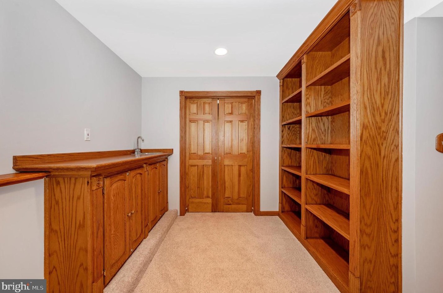 4011 Lomar Dr, Mount Airy MD 21771-4572 exterior