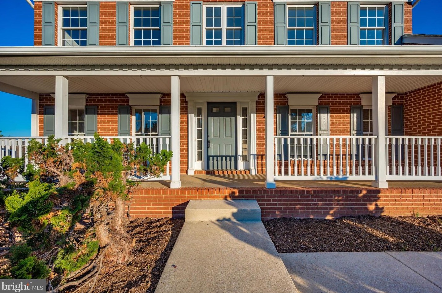 4011 Lomar Dr, Mount Airy, MD 21771-4572