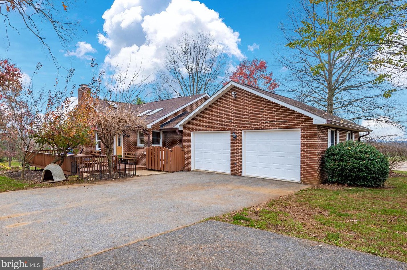 6250 Picnic Woods Rd, Jefferson, MD 21755