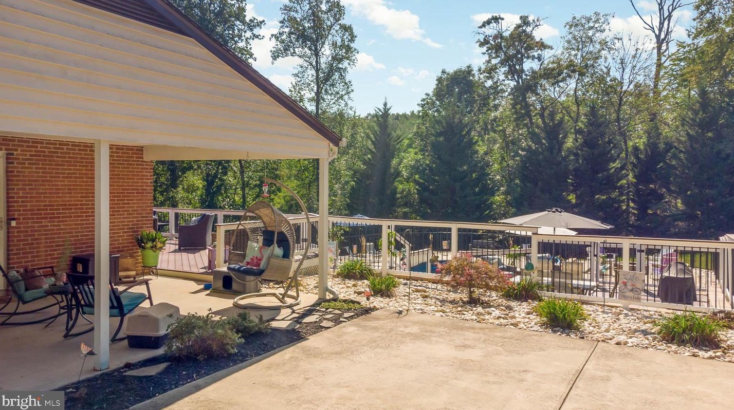 5310 Legion Dr, Mount Airy MD  21771-5704 exterior