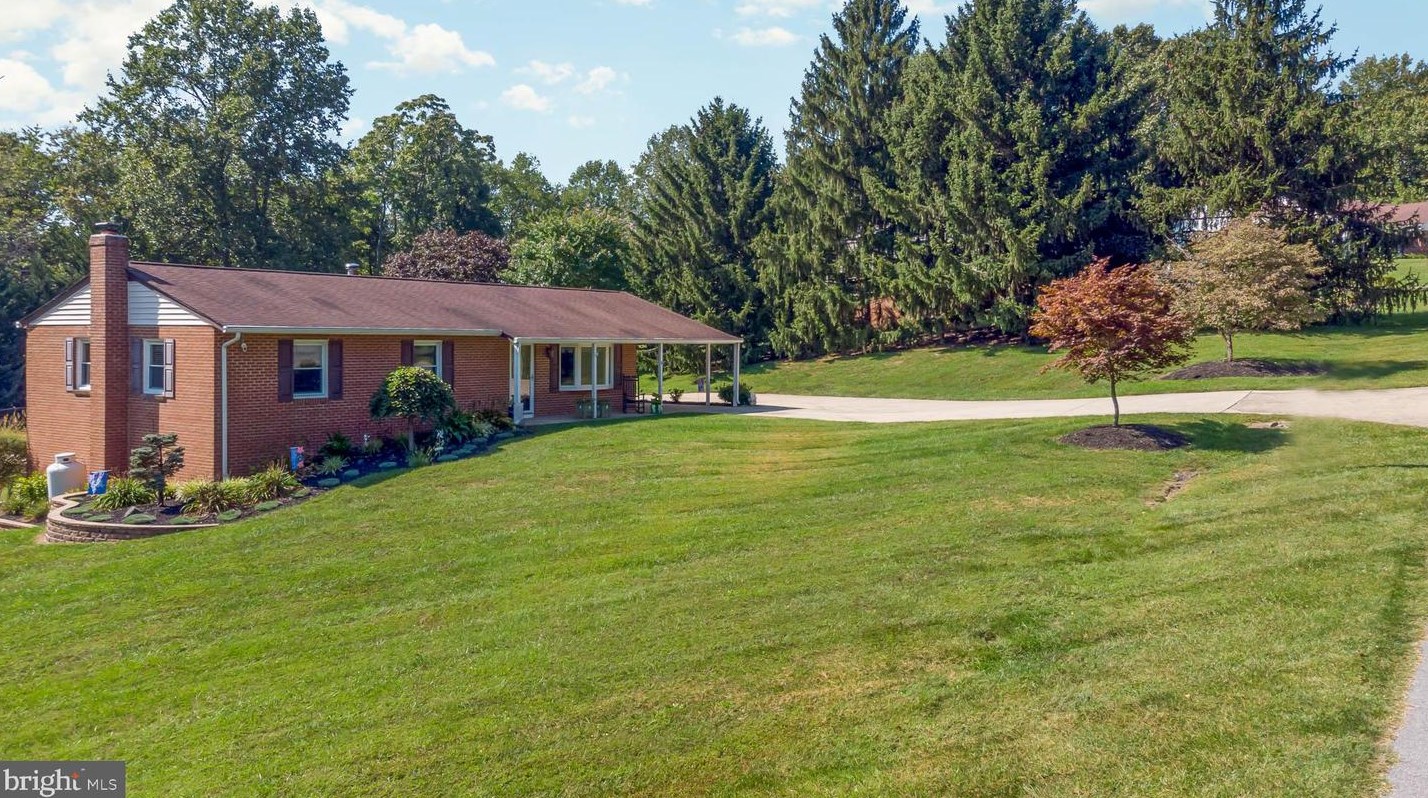 5310 Legion Dr, Mount Airy MD  21771-5704 exterior