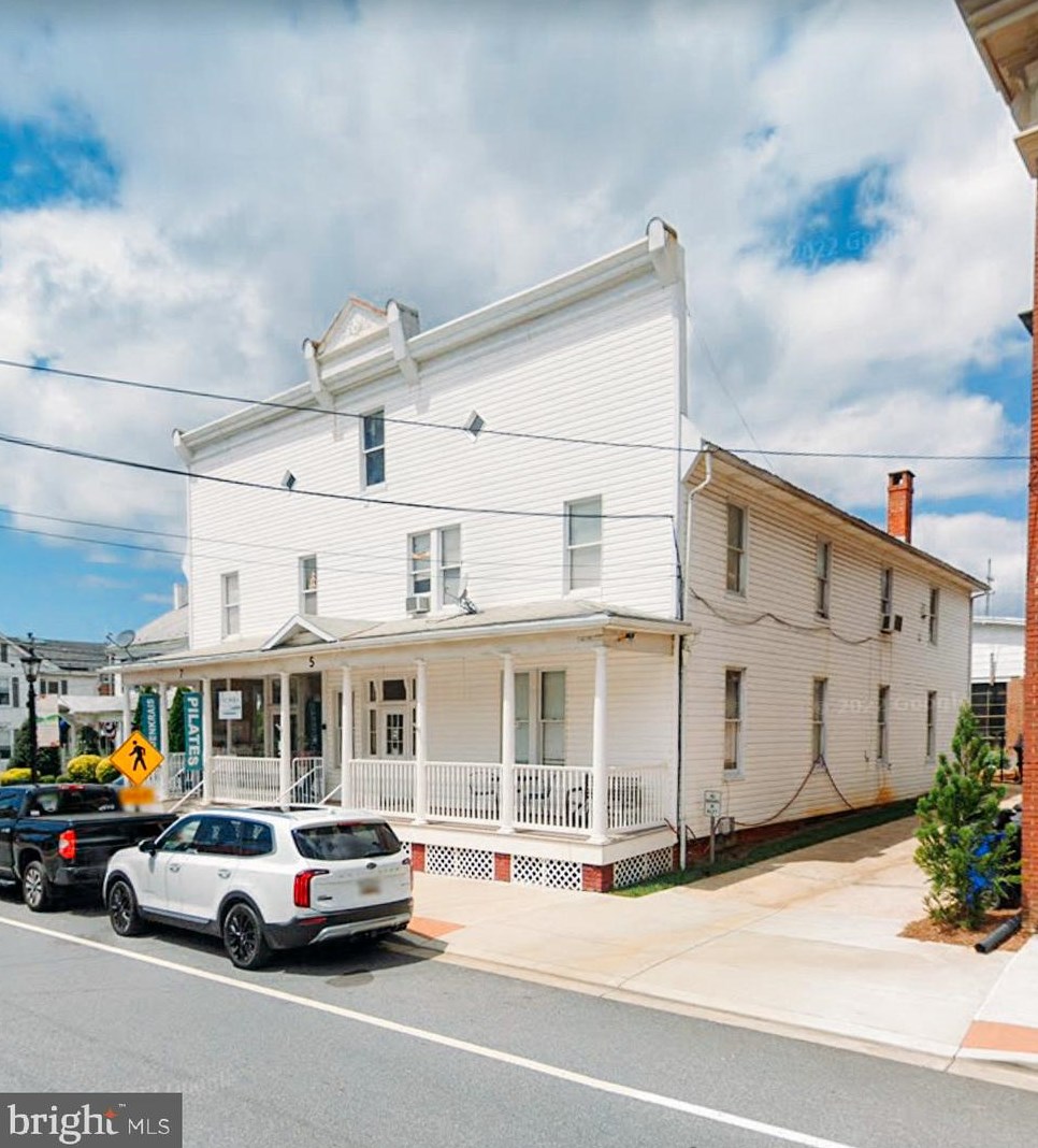 5 W Main St #4, Middletown, MD 21769