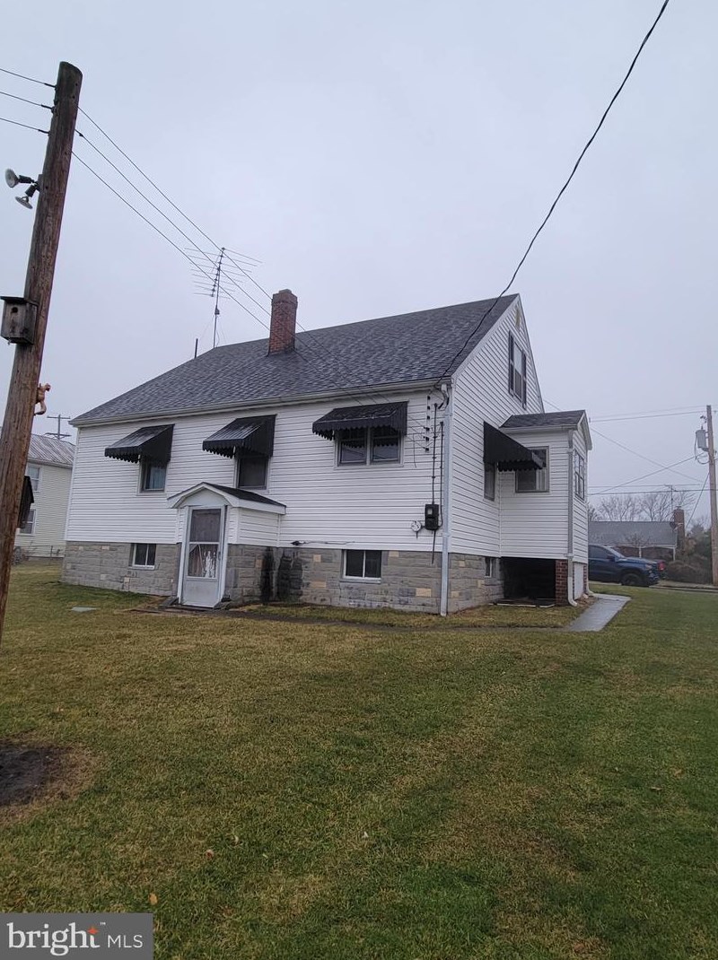 25 N Carroll St, Graceham, MD 21788