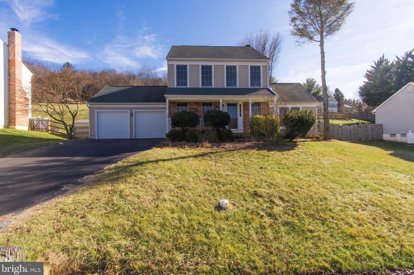 7105 Feldspar Ct, Middletown, MD 21769