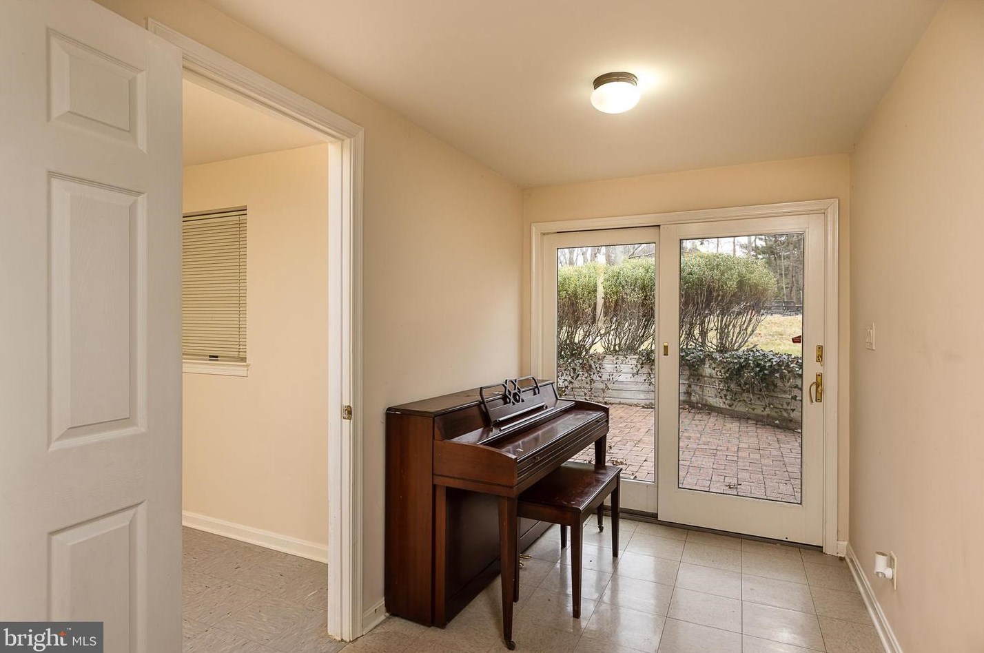 4407 Molesworth Ter, Mount Airy MD  21771-4821 exterior