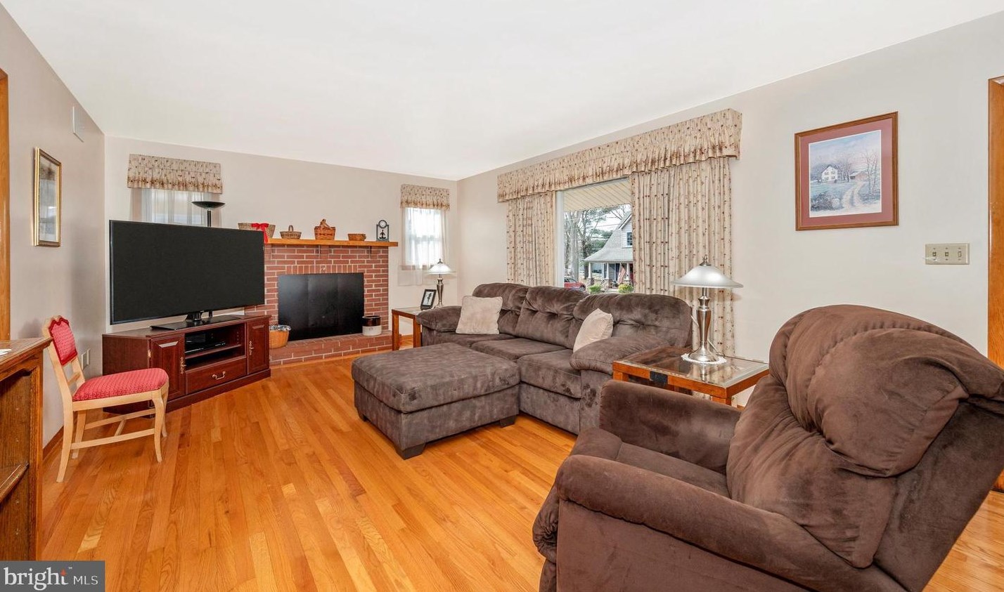 336 S Jefferson St, Middletown, MD 21769