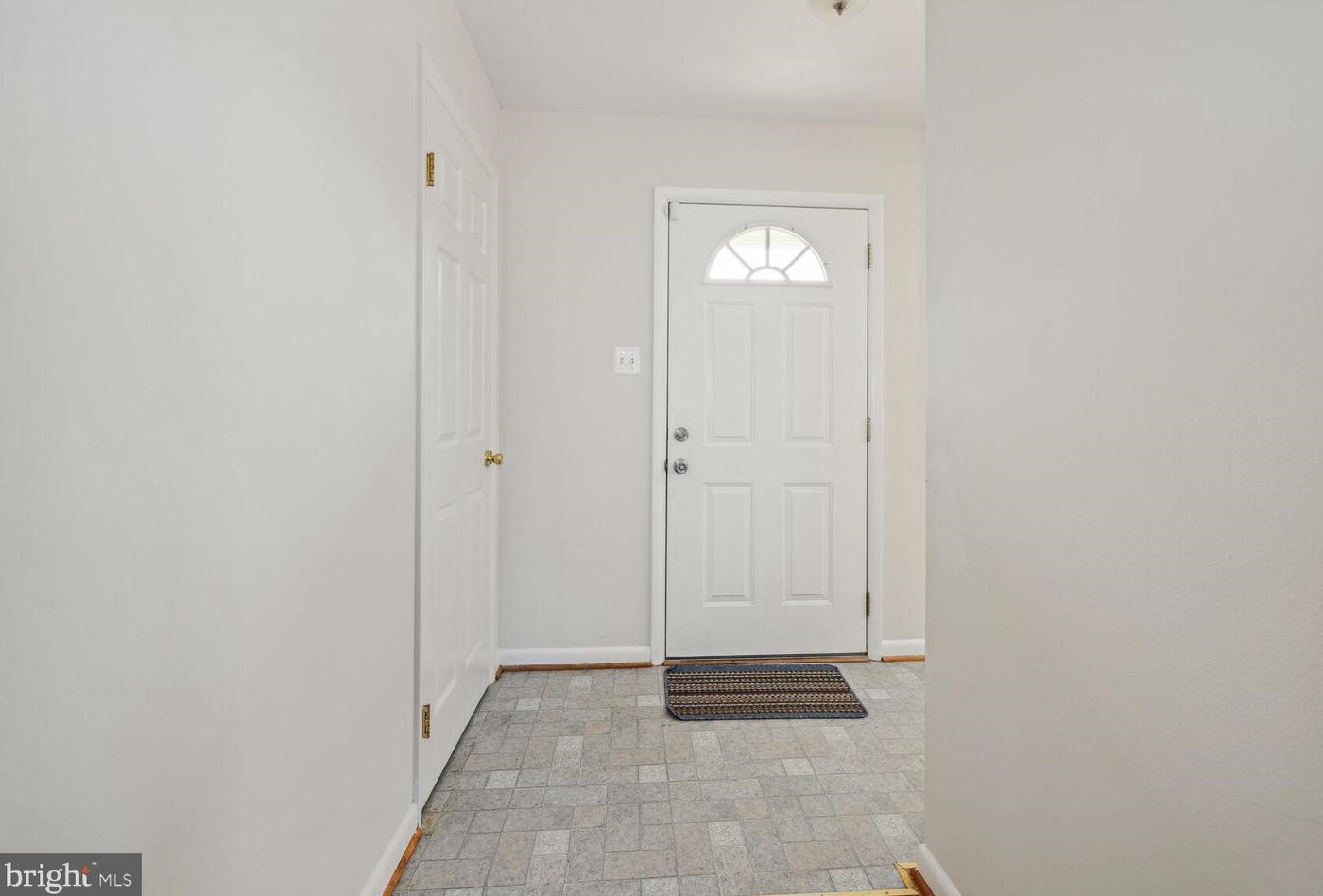 1123 Young Pl, Frederick, MD 21702