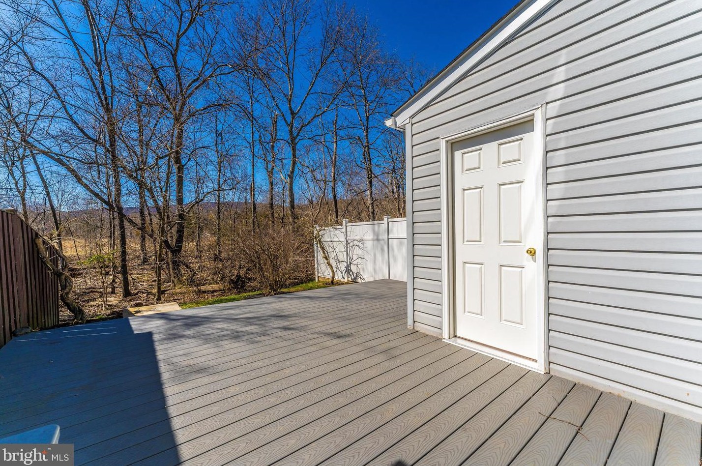 203 Old Oak Pl, Graceham, MD 21788