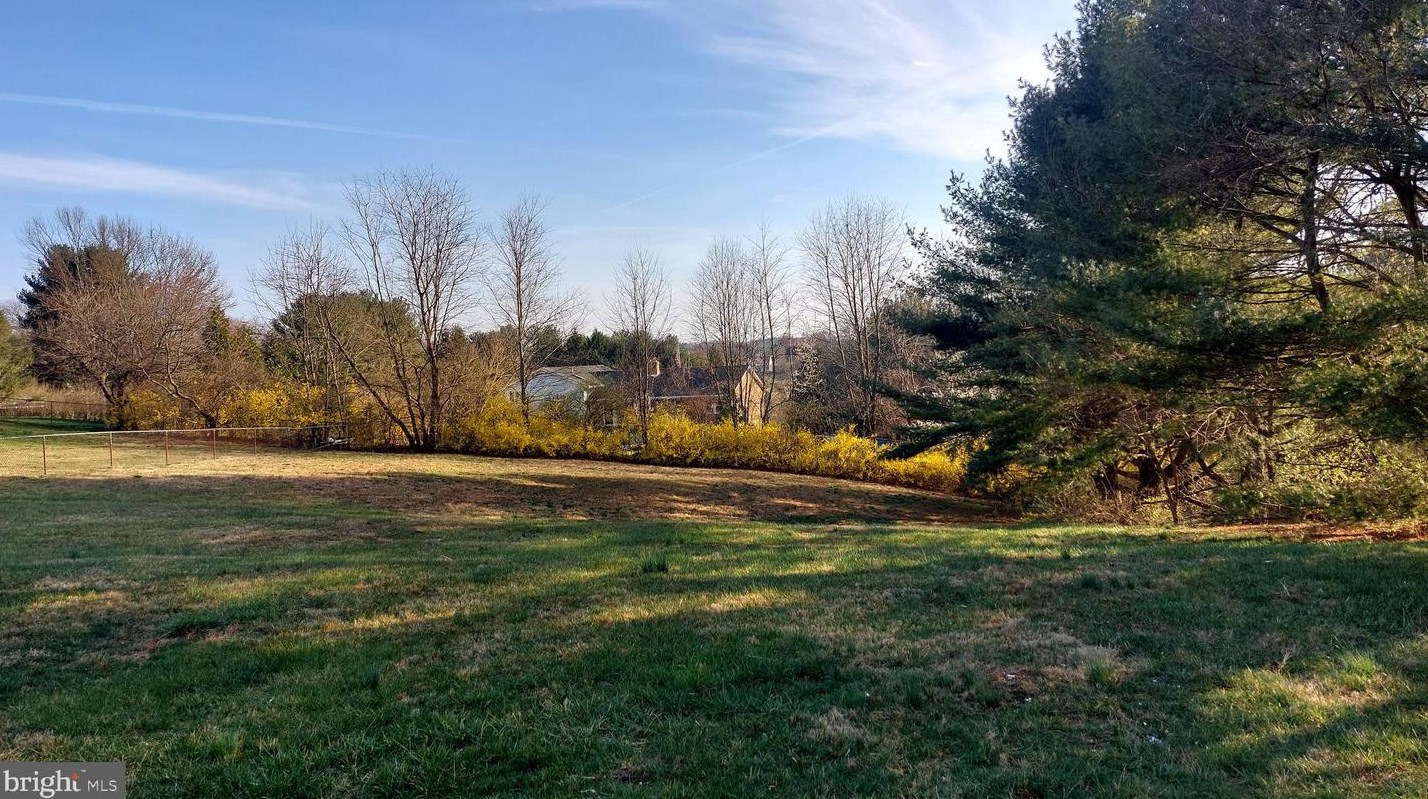 12641 Molesworth Dr, Mount Airy MD  21771-4829 exterior