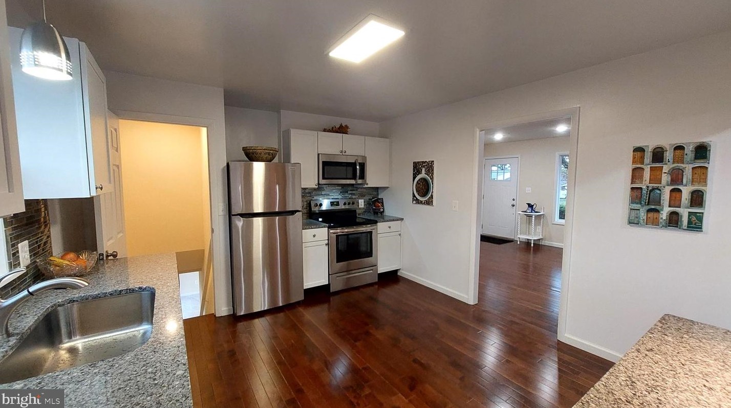 12641 Molesworth Dr, Mount Airy MD  21771-4829 exterior