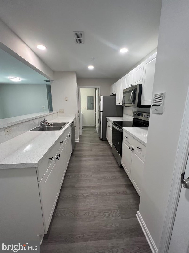 302 Baughmans Ln #k, Frederick, MD 21702