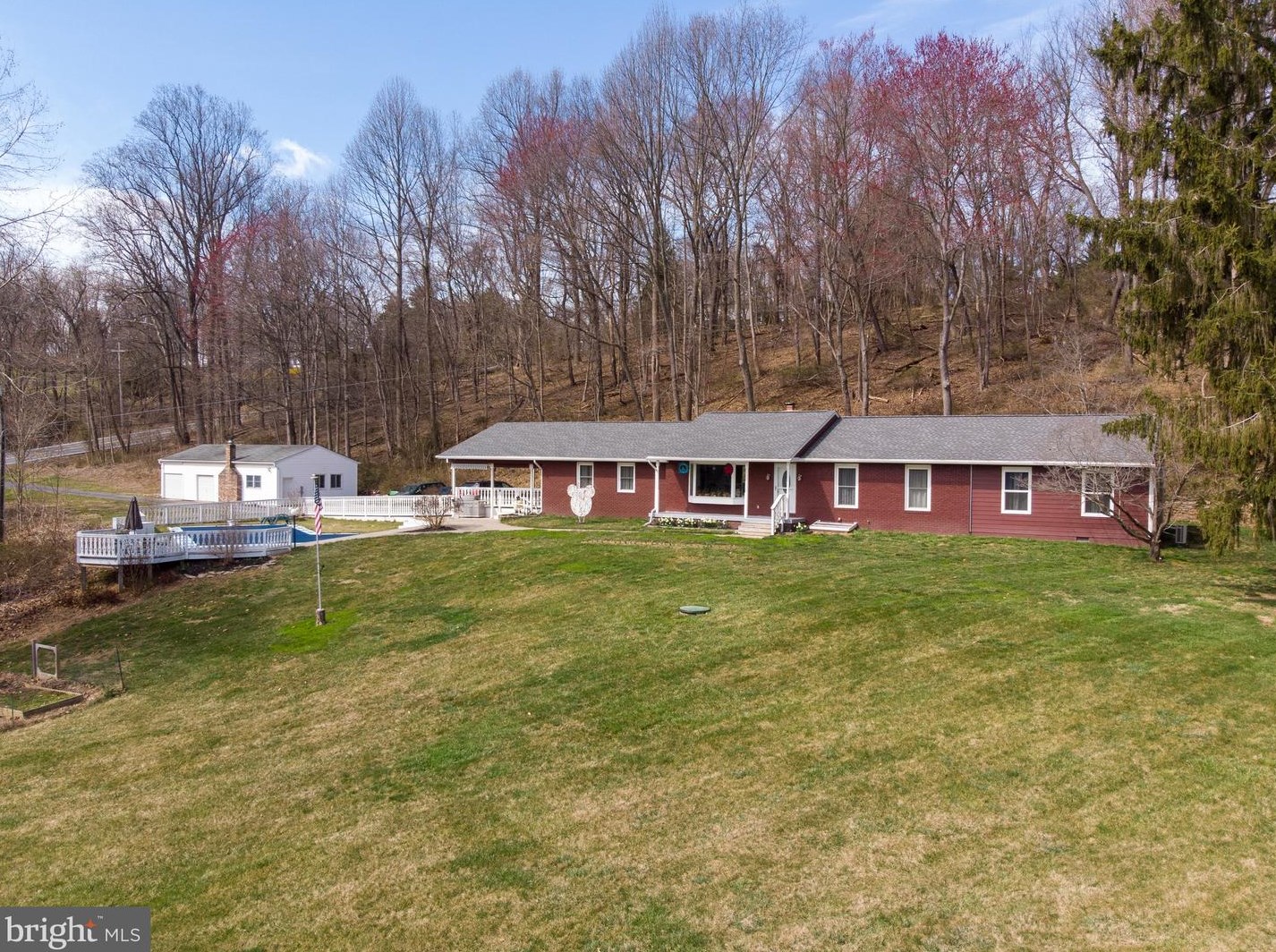 14336 Shirley Bohn Rd, Mount Airy MD 21771-7630 exterior