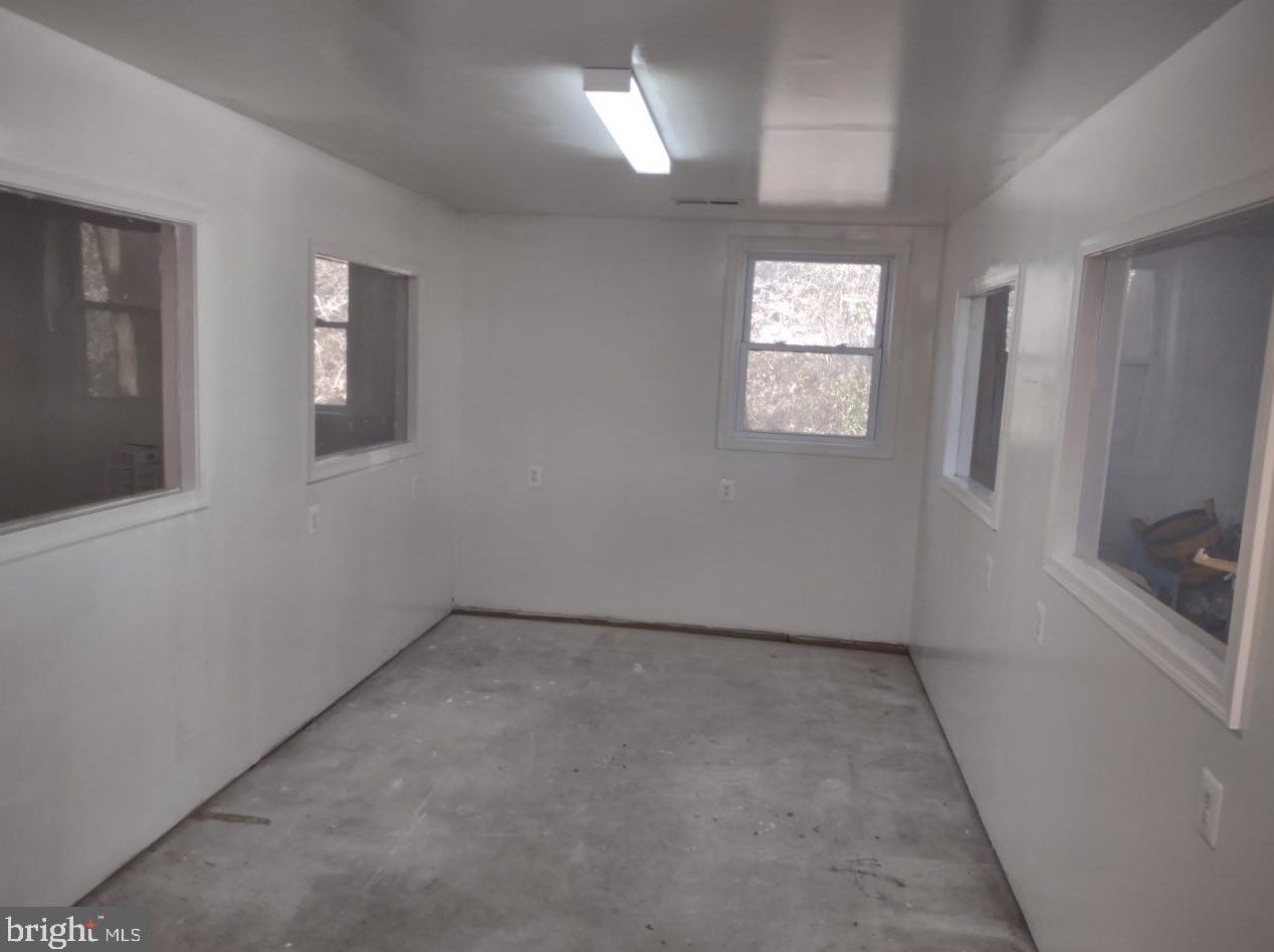 14336 Shirley Bohn Rd, Mount Airy MD 21771-7630 exterior