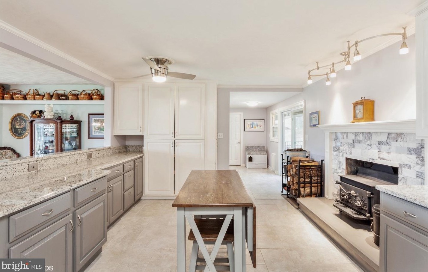 14336 Shirley Bohn Rd, Mount Airy MD 21771-7630 exterior