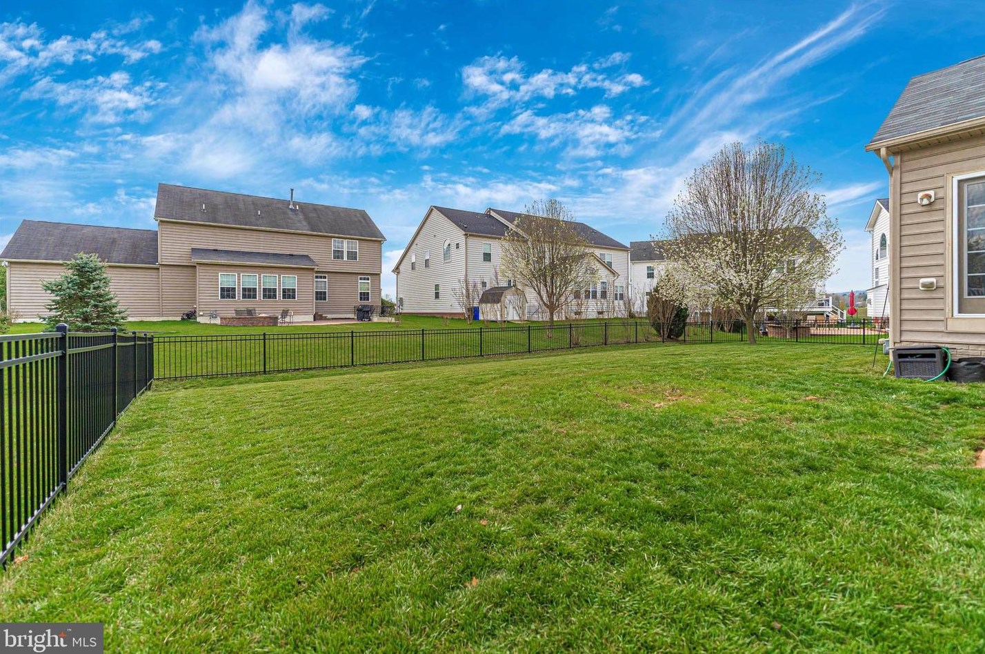 5520 Young Family Trl, Adamstown MD  21710-8913 exterior