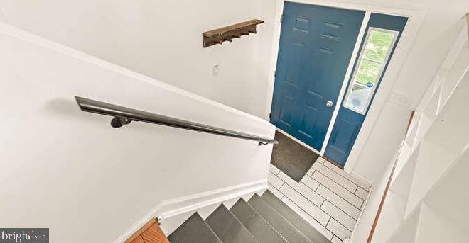 2422 Doubs Ct, Adamstown MD  21710-8924 exterior