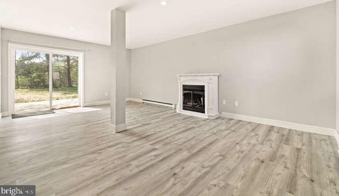 2422 Doubs Ct, Adamstown MD  21710-8924 exterior