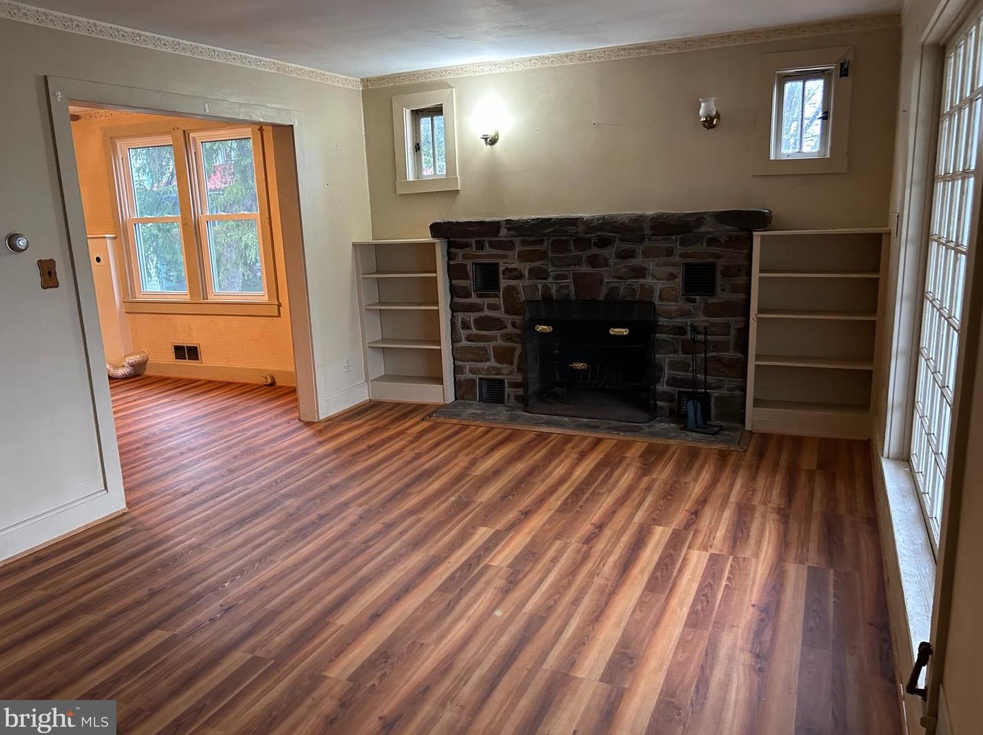 511 E Main St, Graceham, MD 21788