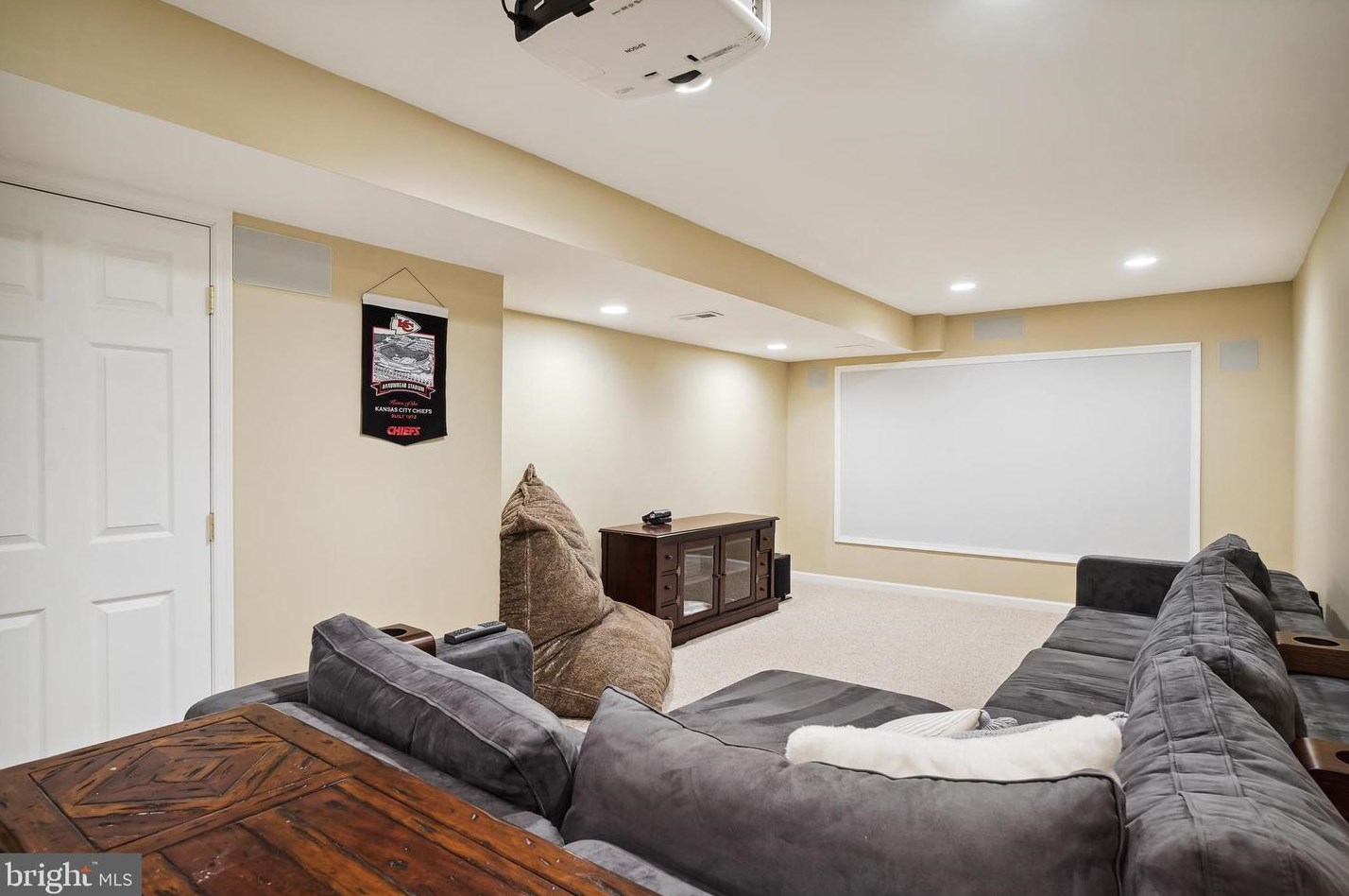 604 Twilight Terrace Ct, Mount Airy MD  21771-5793 exterior