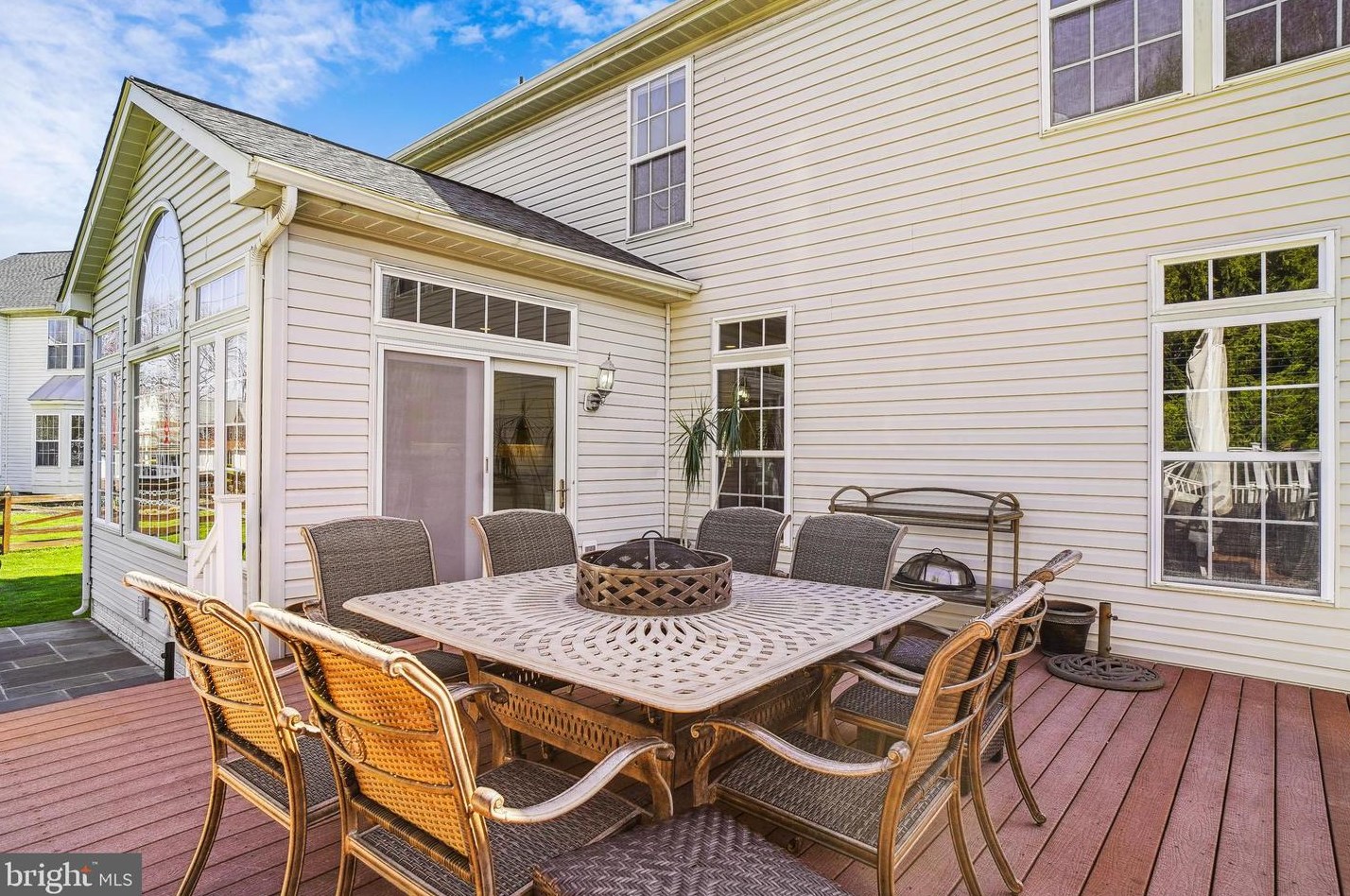 604 Twilight Terrace Ct, Mount Airy MD  21771-5793 exterior