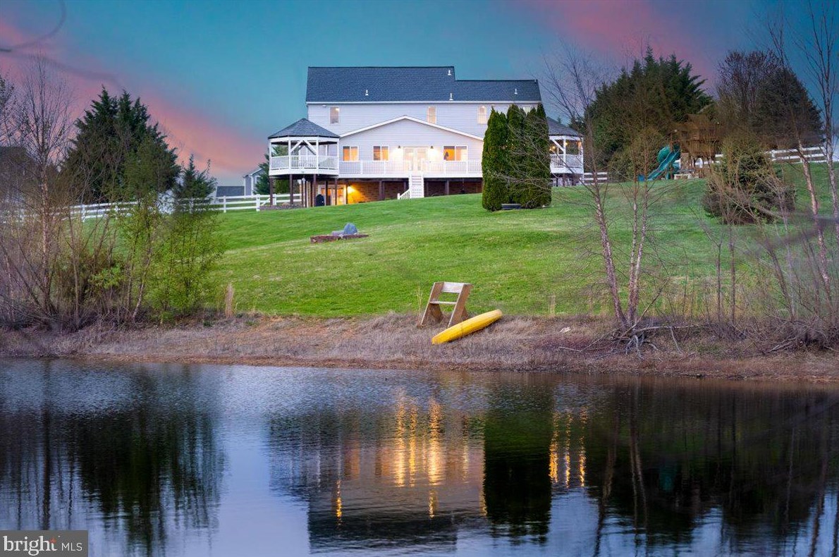 12701 Cowmans Manor Dr, Mount Airy MD  21771-4947 exterior