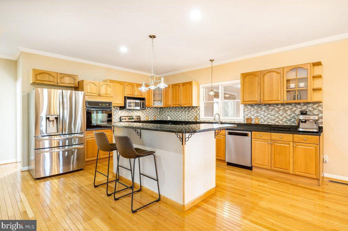 12701 Cowmans Manor Dr, Mount Airy MD  21771-4947 exterior