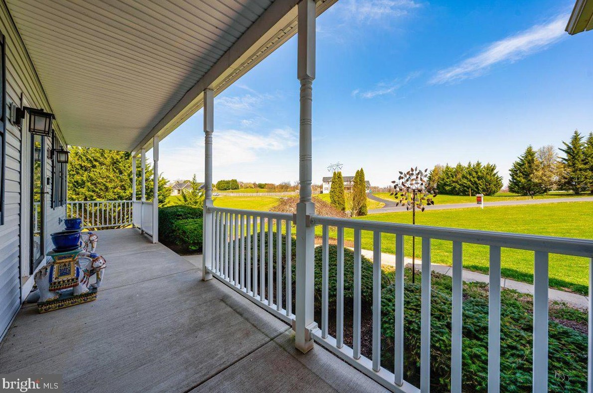 12701 Cowmans Manor Dr, Mount Airy MD  21771-4947 exterior