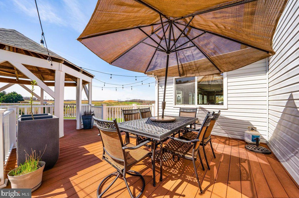 12701 Cowmans Manor Dr, Mount Airy MD  21771-4947 exterior