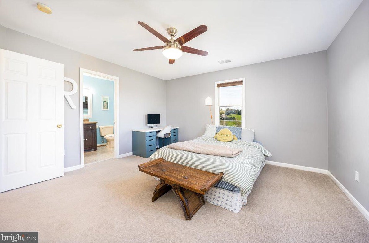 12701 Cowmans Manor Dr, Mount Airy MD  21771-4947 exterior