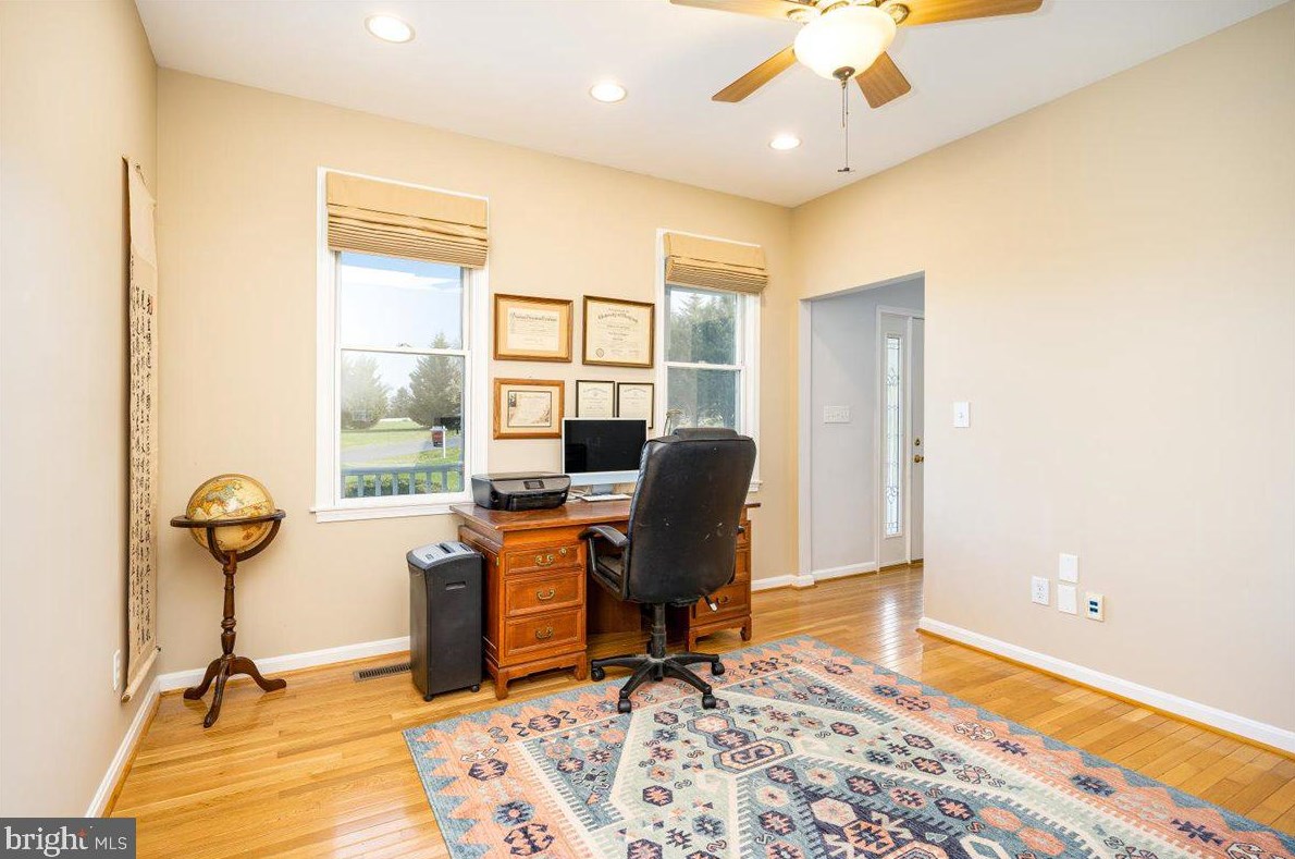 12701 Cowmans Manor Dr, Mount Airy MD  21771-4947 exterior