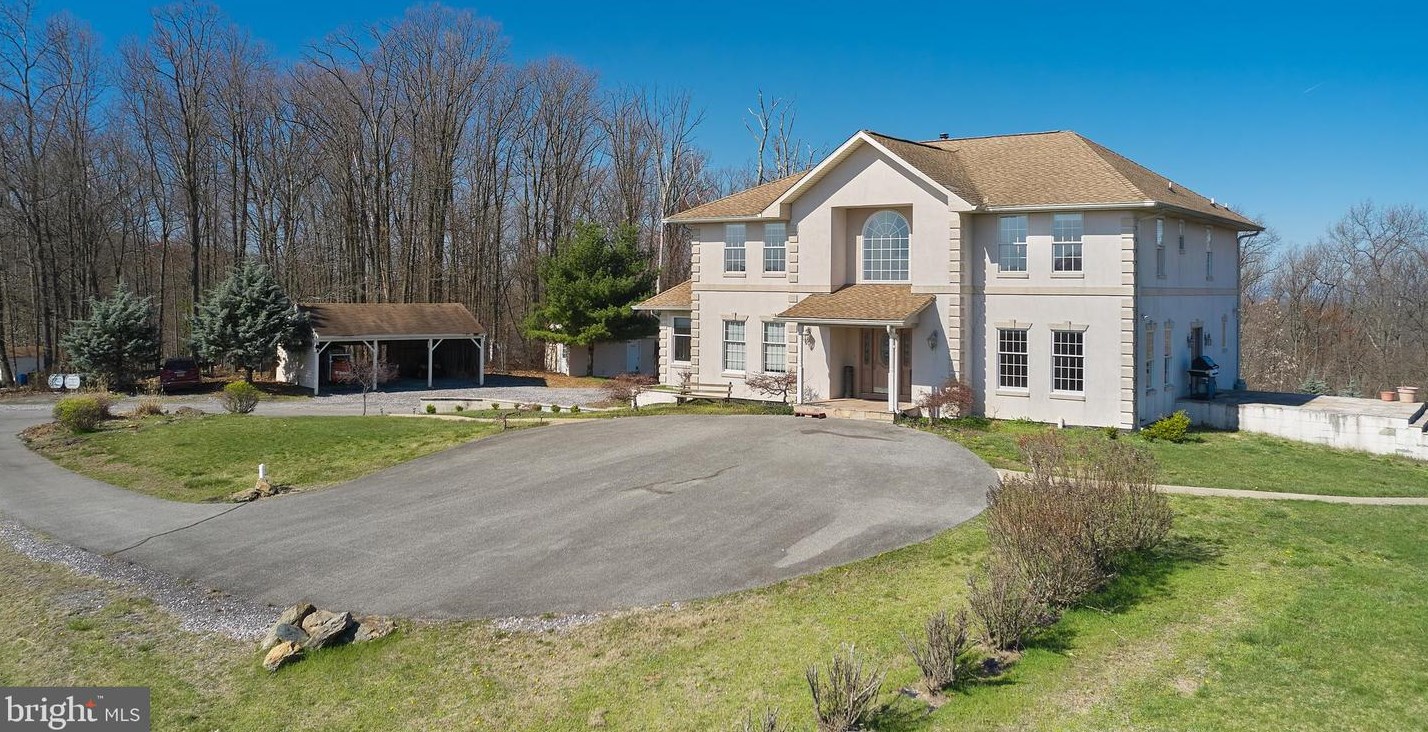 7670 Talbot Run Rd, Mount Airy MD  21771-8402 exterior