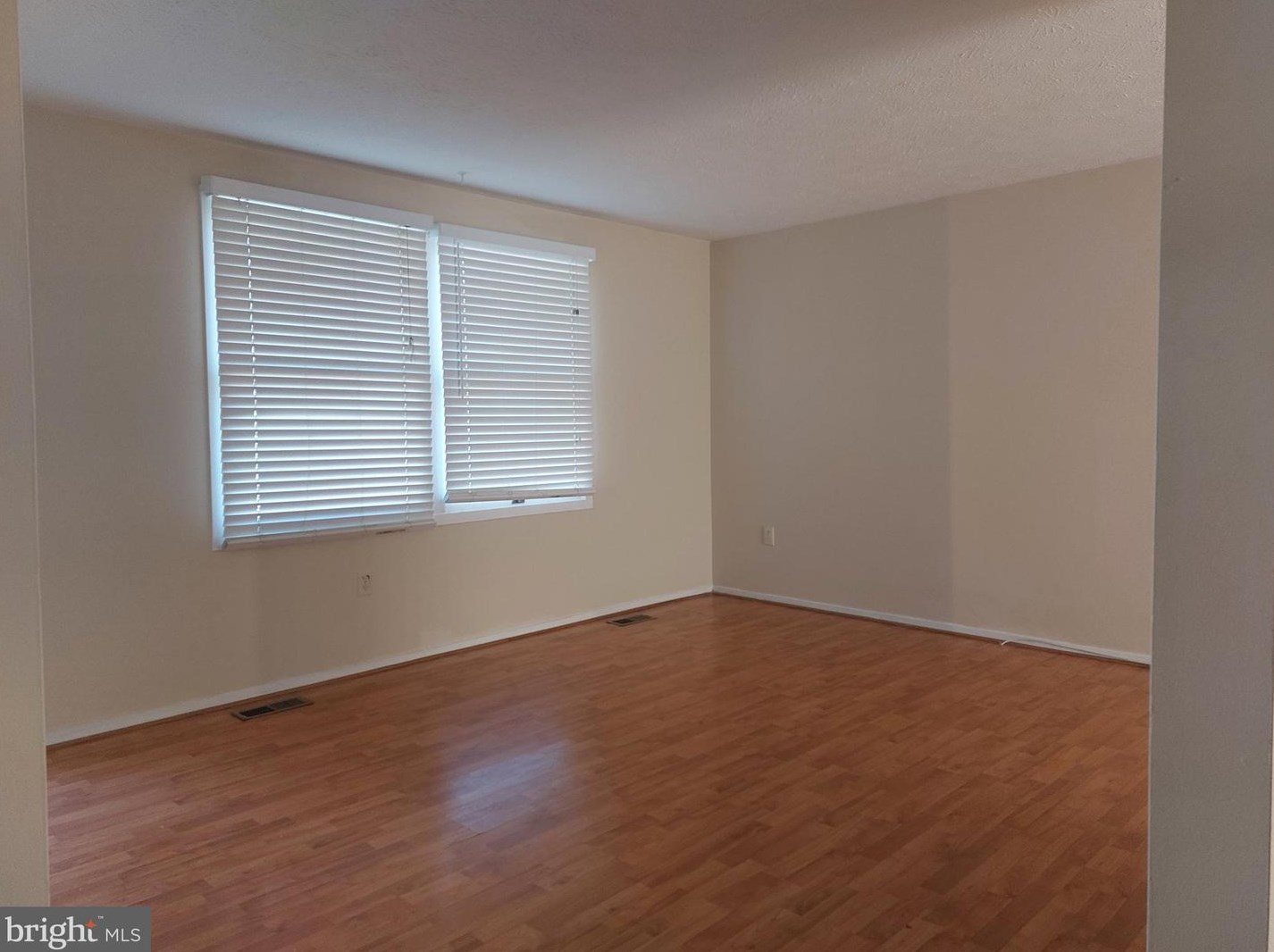 1312 Hillcrest Dr, Frederick, MD 21703