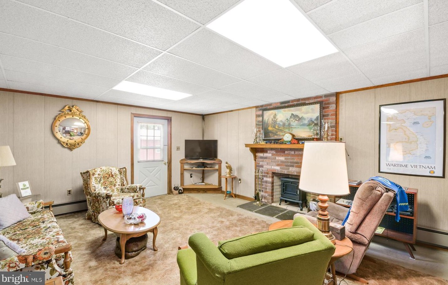 8853 Mapleville Rd, Mount Airy MD  21771-9701 exterior