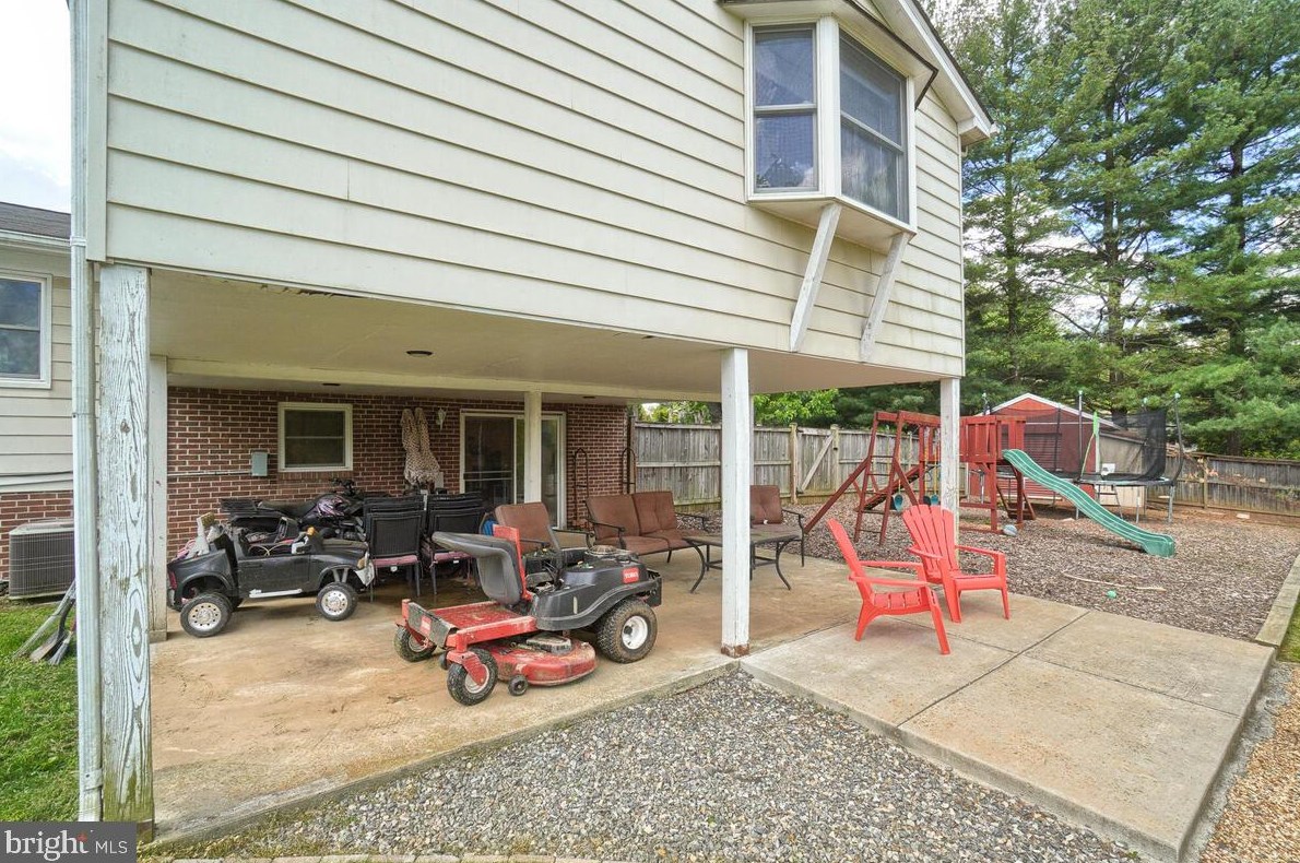 12640 Molesworth Dr, Mount Airy MD  21771-4810 exterior