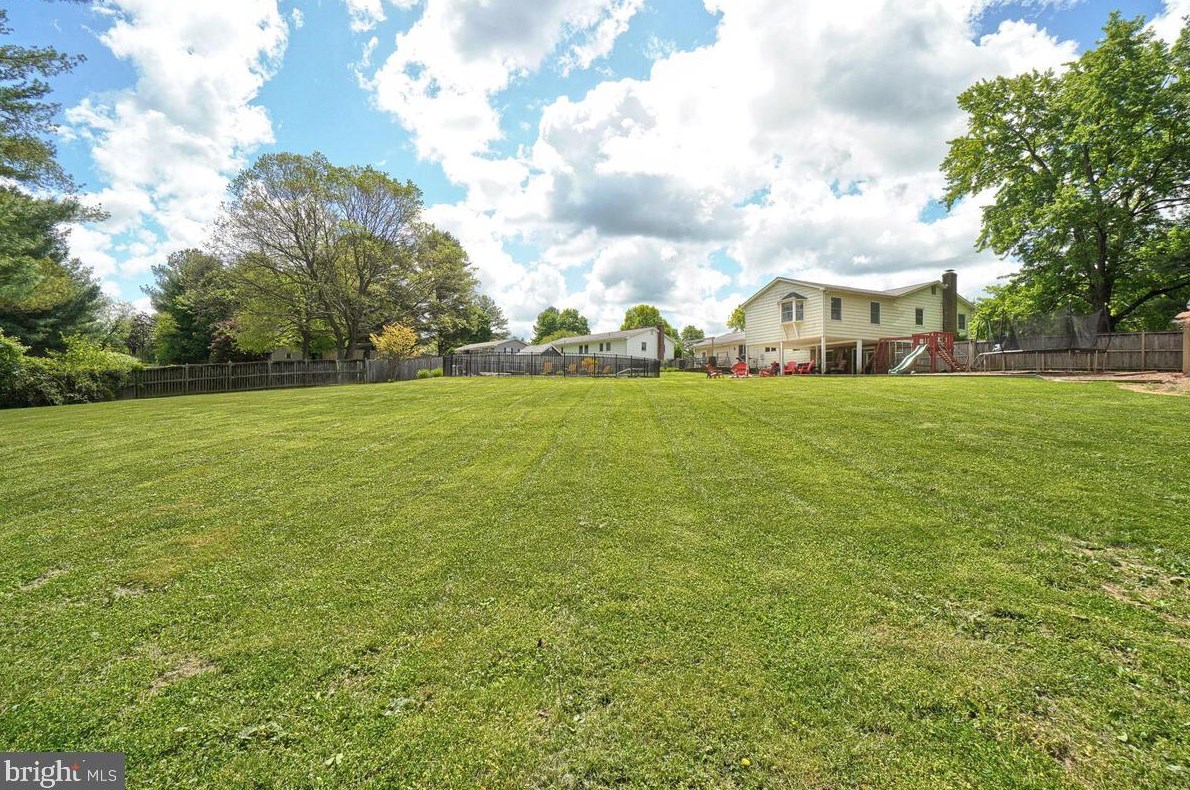 12640 Molesworth Dr, Mount Airy MD  21771-4810 exterior