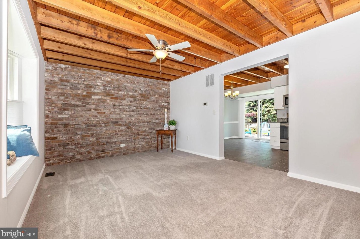 114 Grimes Ct, Mount Airy, MD 21771-5351