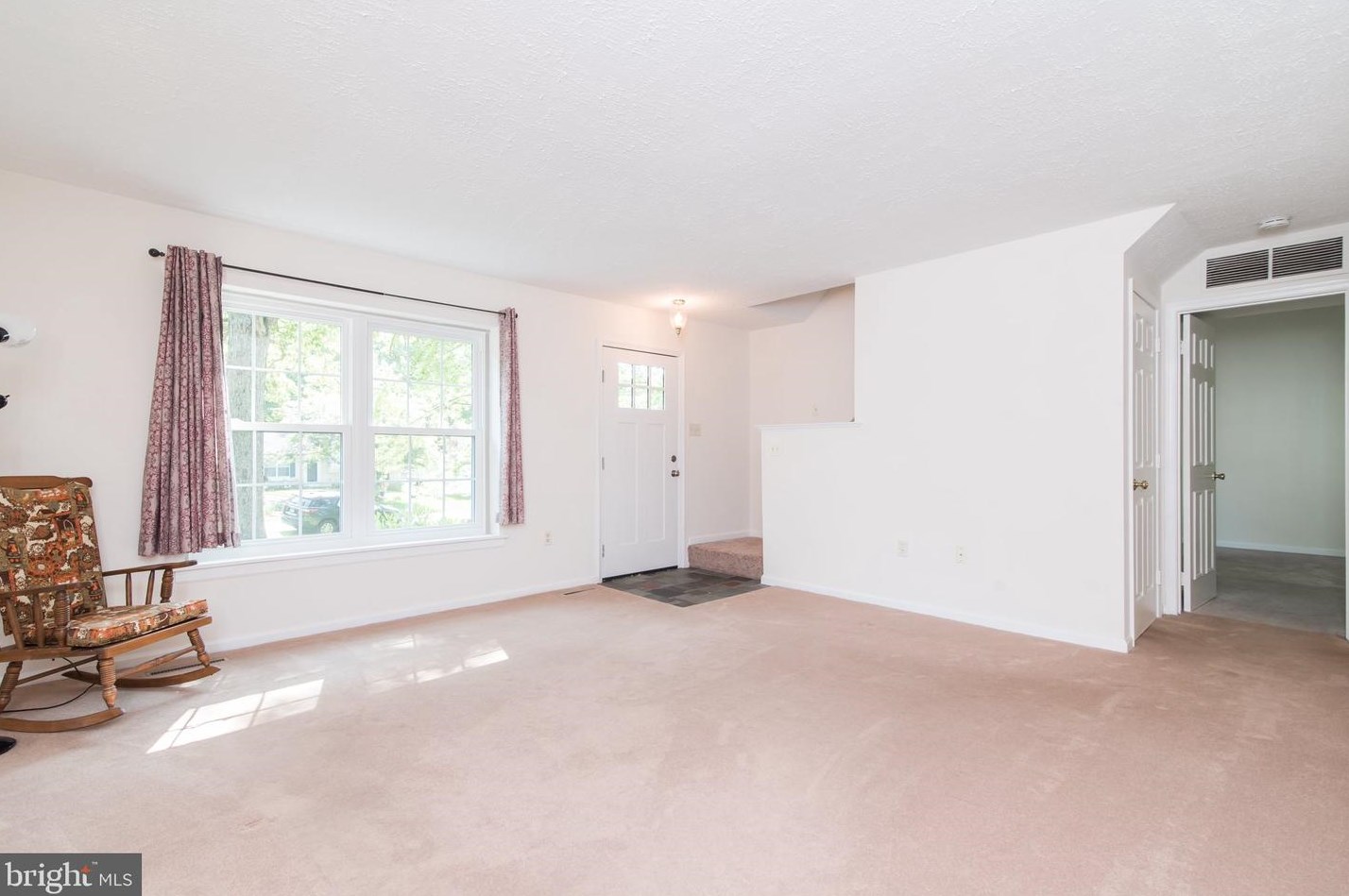 1720 Brookshire Run, Point Of Rocks MD  21777-2012 exterior