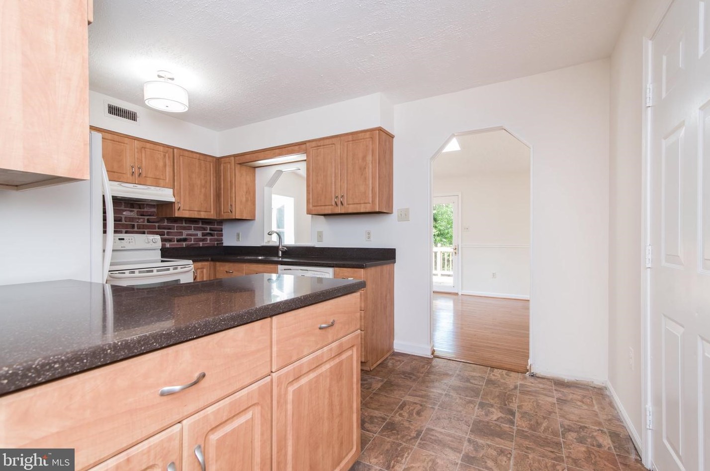 1720 Brookshire Run, Point Of Rocks MD  21777-2012 exterior