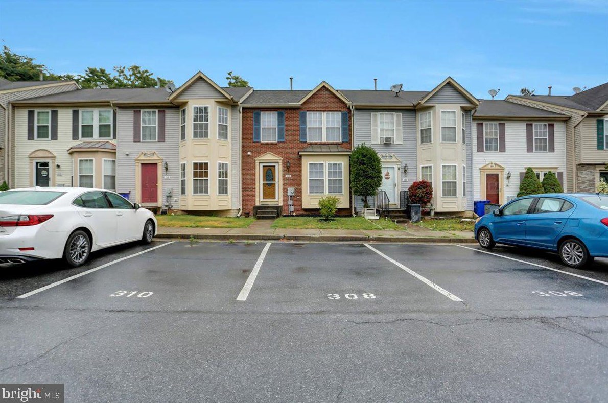 308 Moser Cir, Graceham, MD 21788
