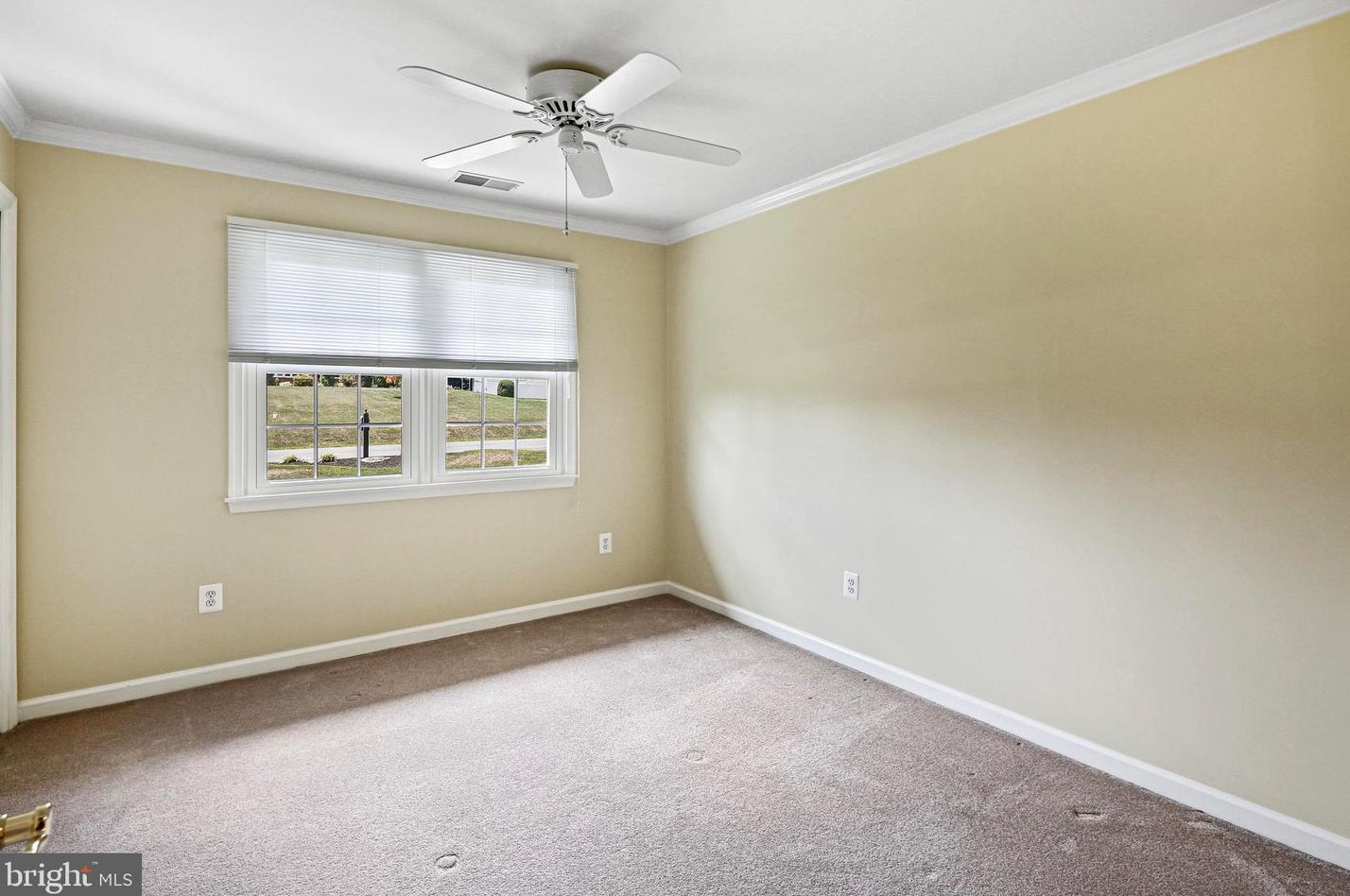 5321 Concord Ct, Mount Airy MD 21771-5815 exterior