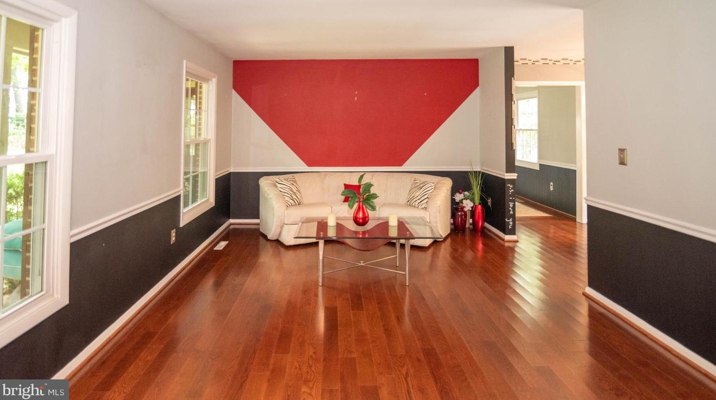 12318 Sherwood Frst Dr, Mount Airy MD 21771-6025 exterior