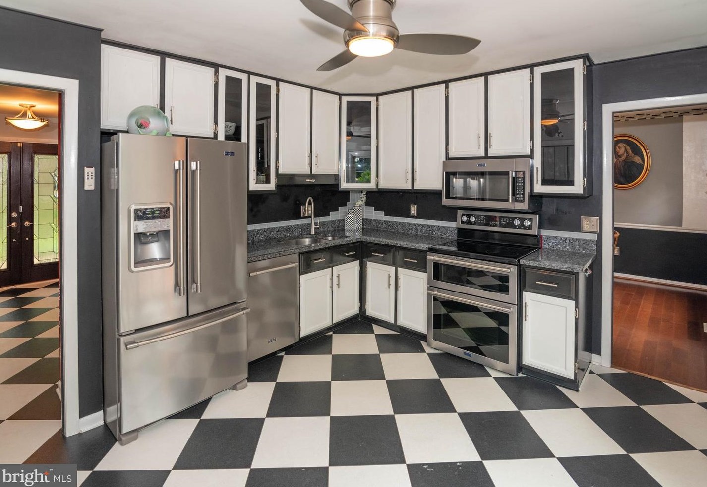 12318 Sherwood Frst Dr, Mount Airy MD 21771-6025 exterior