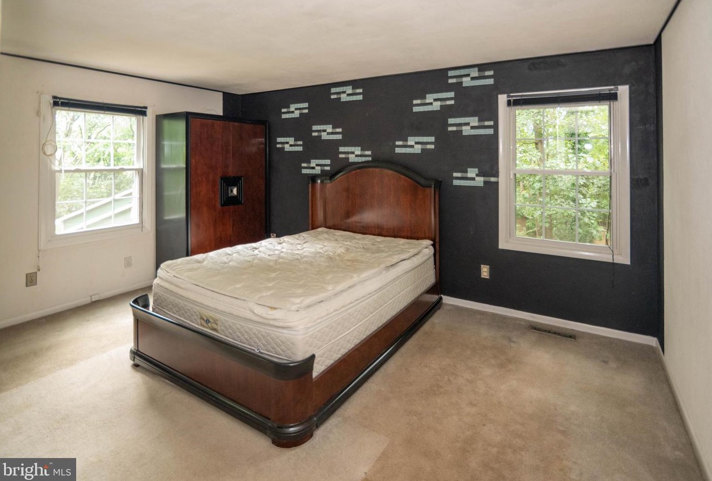 12318 Sherwood Frst Dr, Mount Airy MD 21771-6025 exterior