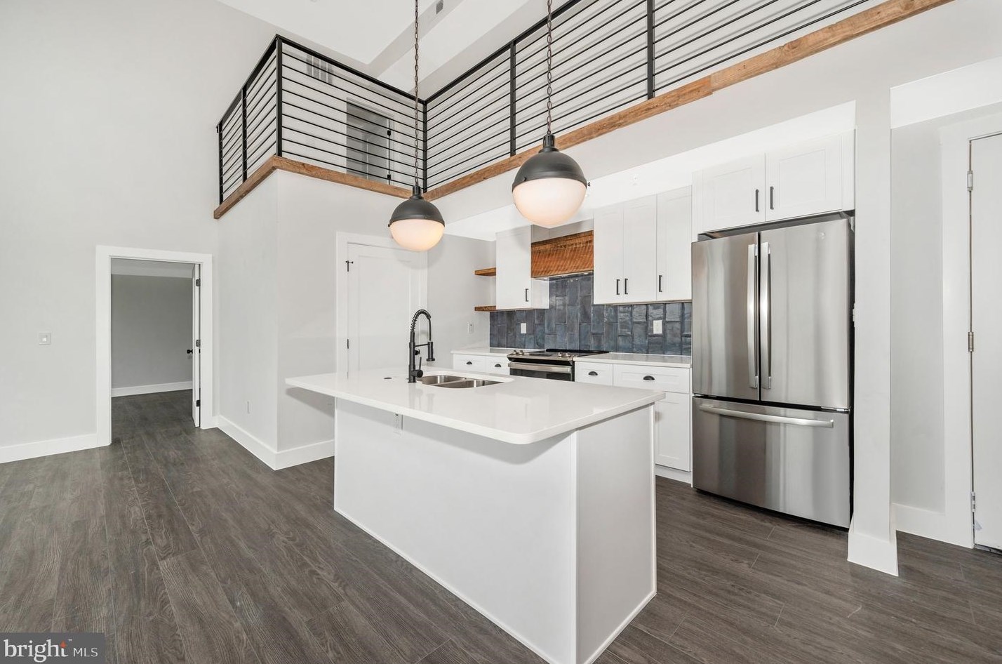 4 E Main St #301, Middletown, MD 21769