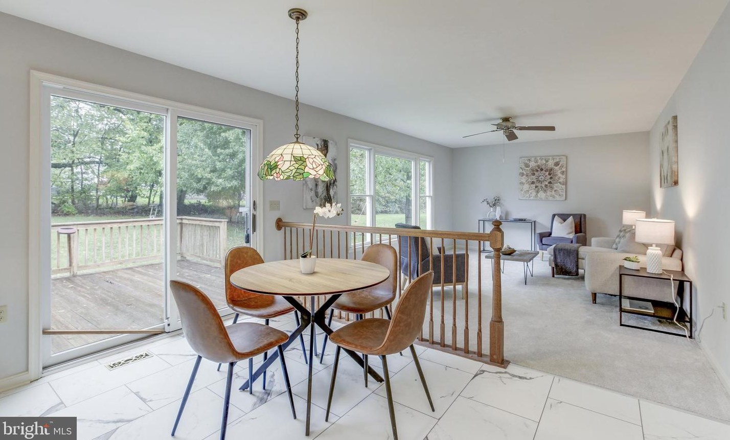 7108 Downing St, Adamstown MD 21710-9414 exterior