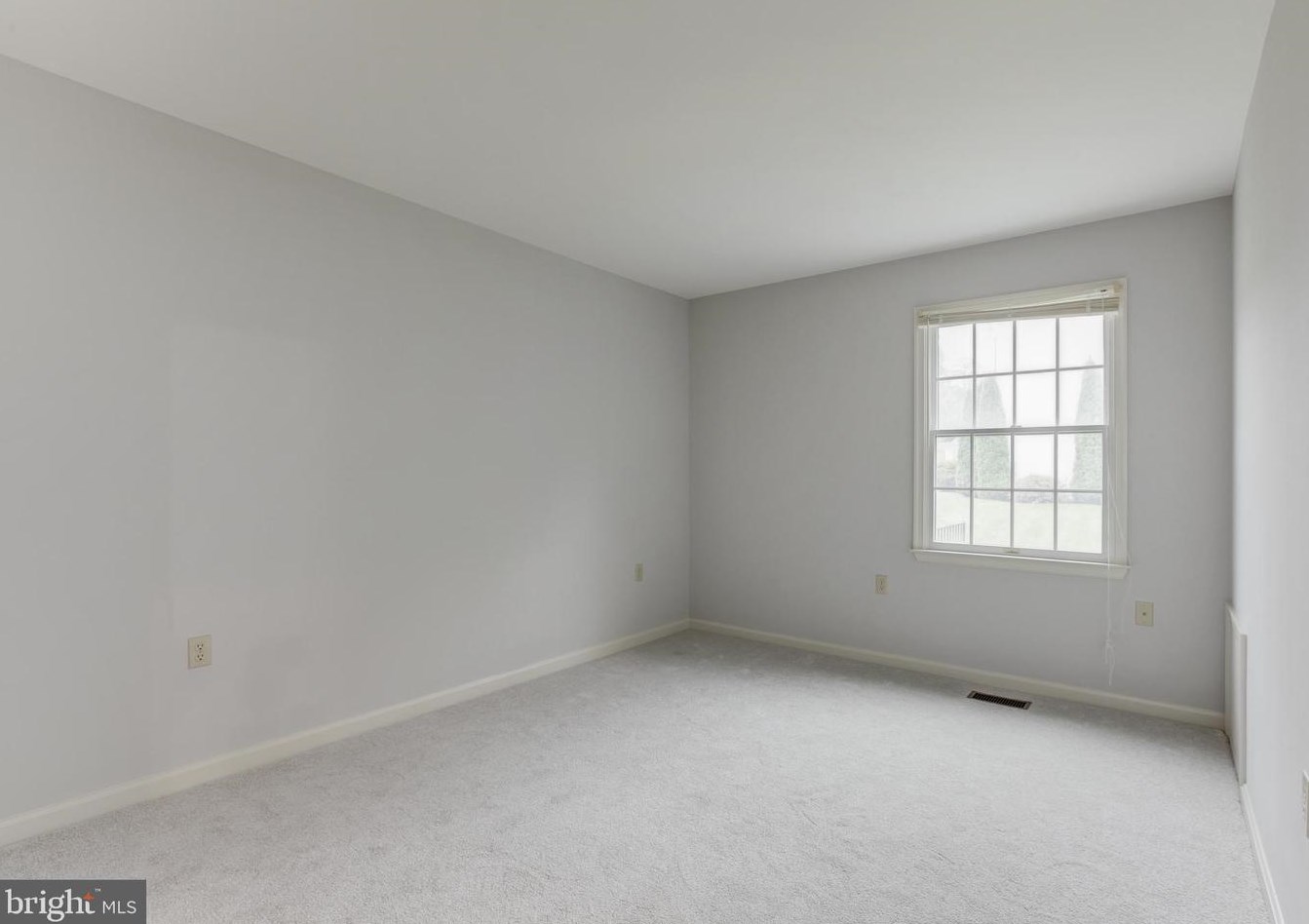 7108 Downing St, Adamstown MD 21710-9414 exterior