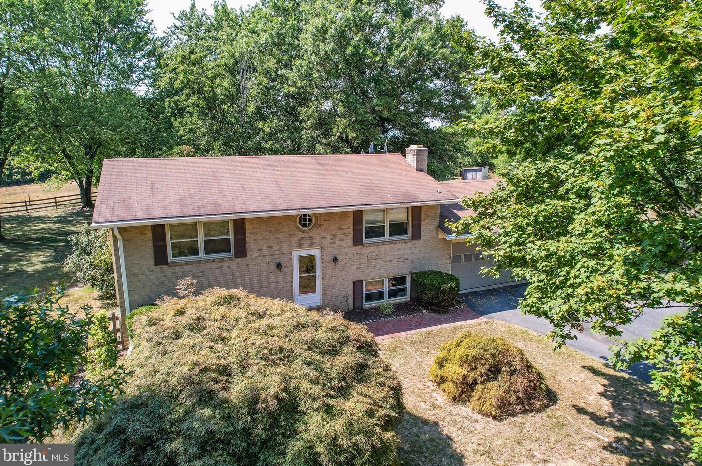 10214 Woodsboro Rd, Woodsboro, MD 21798