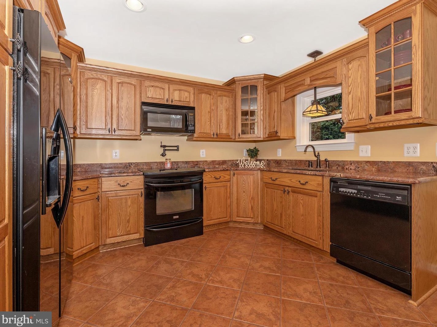 5384 Annapolis Dr, Mount Airy MD 21771-5708 exterior