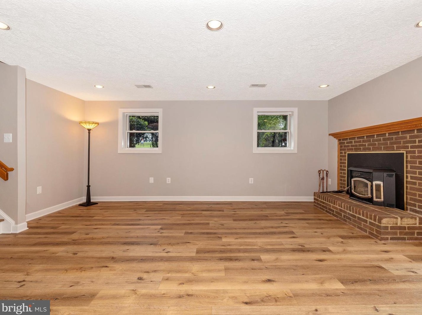 5384 Annapolis Dr, Mount Airy MD 21771-5708 exterior