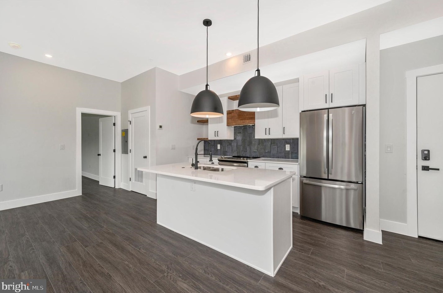4 E Main St #105, Middletown, MD 21769